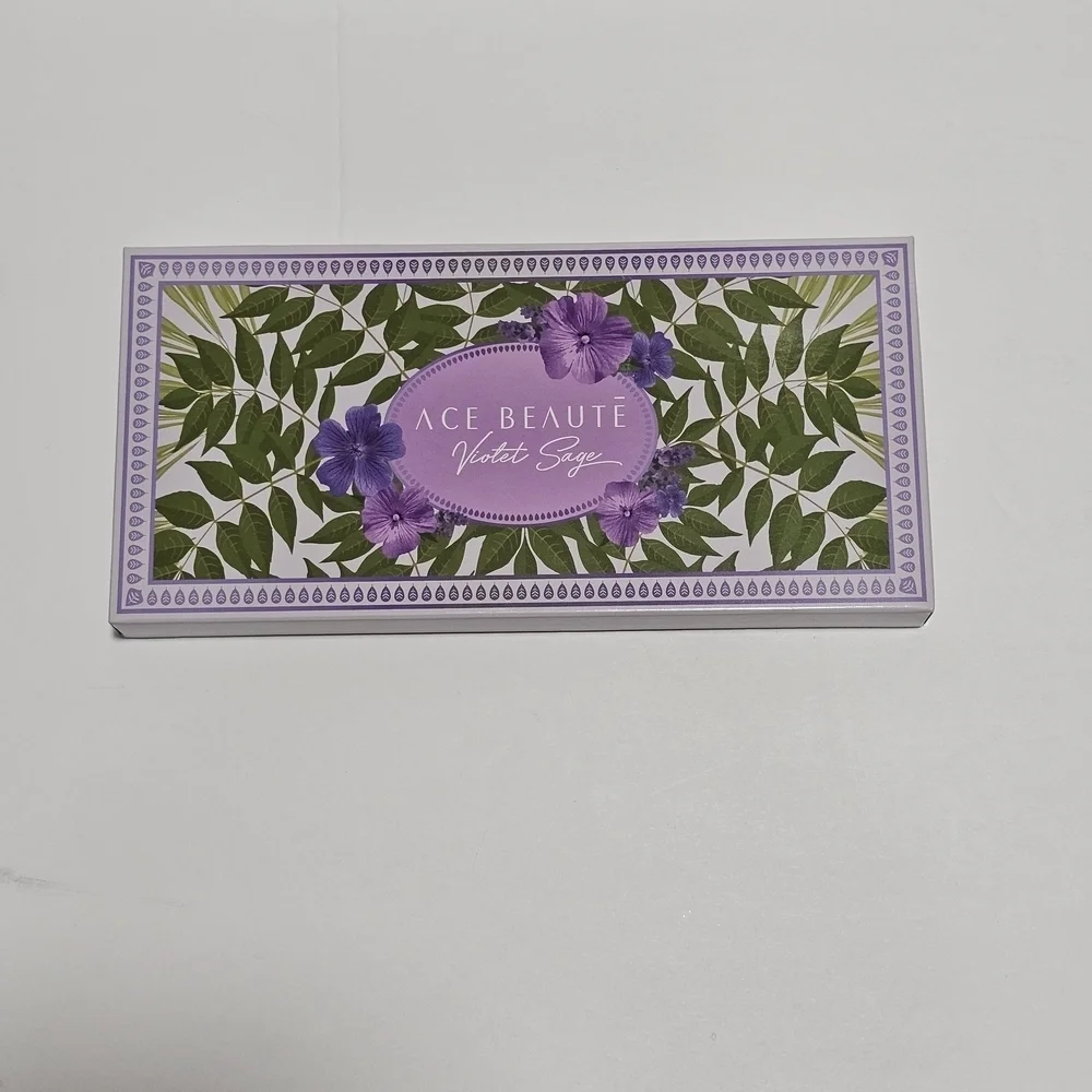 NEW Ace Beaute Violet Sage Eye Shadow Palette